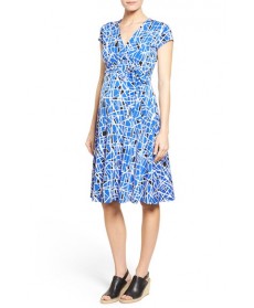 Leota 'Perfect Wrap' Abstract Print Jersey Maternity Dress